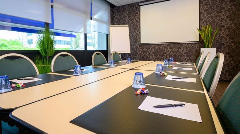 <b>Tulip Inn Bellagio Sao Luis Meeting</b>. Images powered by <a href="https://iceportal.shijigroup.com/" title="IcePortal" target="_blank">IcePortal</a>.