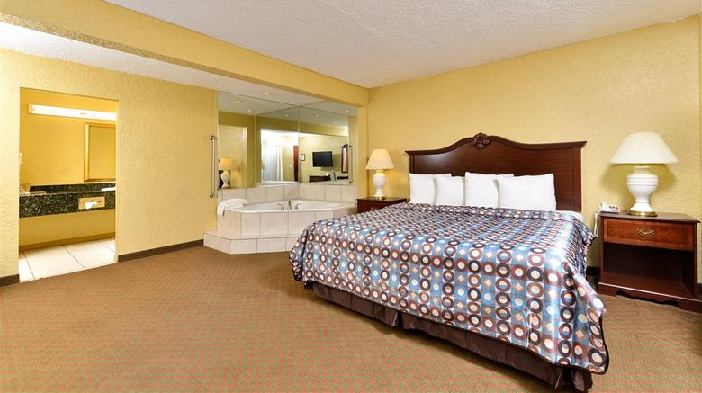 <b>Americas Best Value Inn Starke Suite</b>. Images powered by <a href="https://iceportal.shijigroup.com/" title="IcePortal" target="_blank">IcePortal</a>.