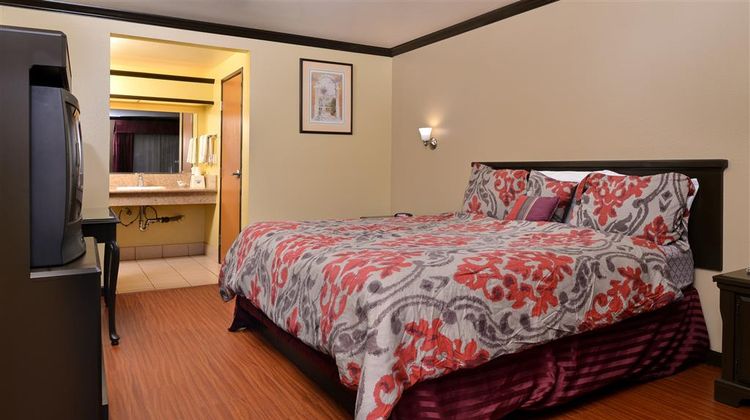 Americas Best Value Inn Pasadena Room