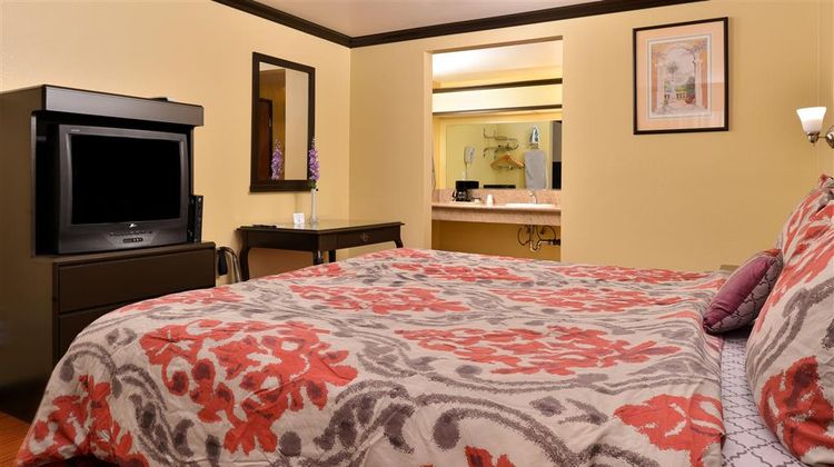 Americas Best Value Inn Pasadena Room