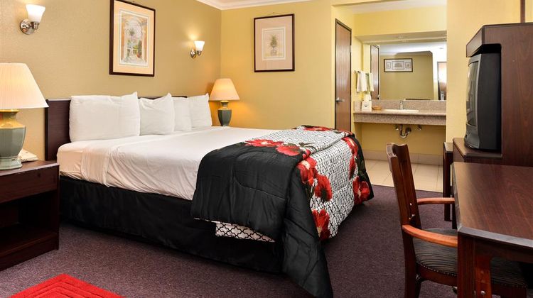 Americas Best Value Inn Pasadena Room