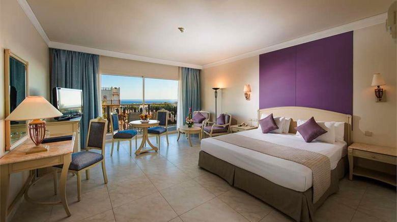 <b>Concorde El Salam Hotel by Royal Tulip Room</b>. Images powered by <a href="https://iceportal.shijigroup.com/" title="IcePortal" target="_blank">IcePortal</a>.