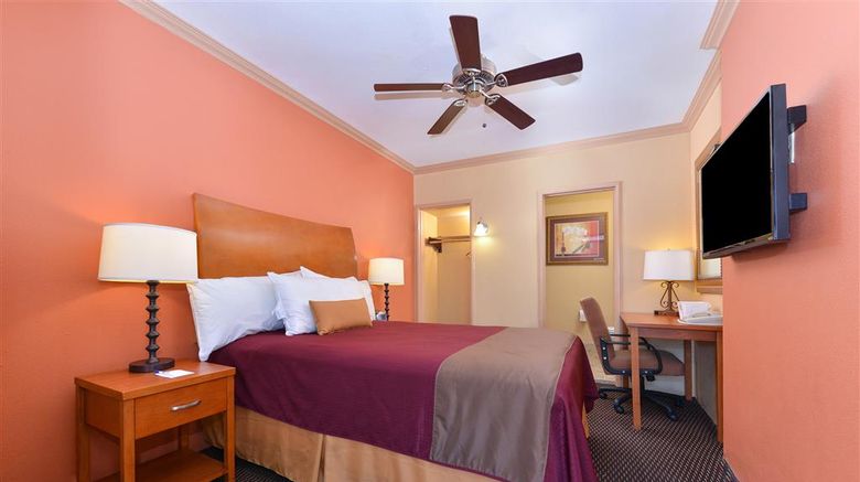 <b>Americas Best Value Inn, Porterville Room</b>. Images powered by <a href="https://iceportal.shijigroup.com/" title="IcePortal" target="_blank">IcePortal</a>.