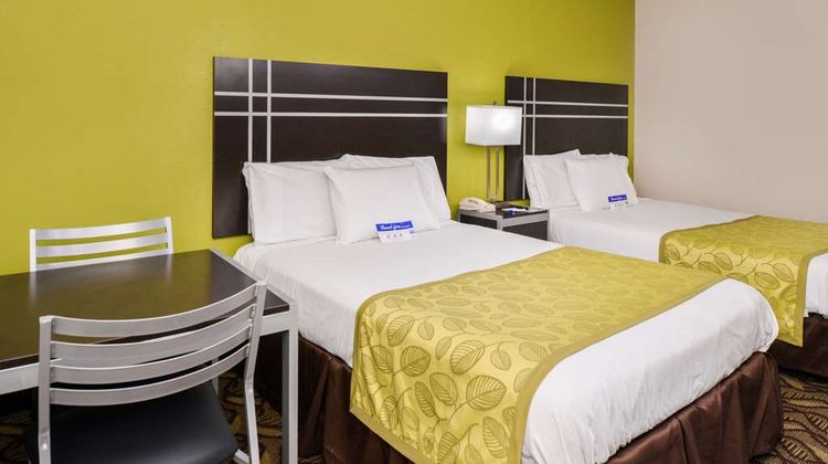 Americas Best Value Inn Pasadena Room