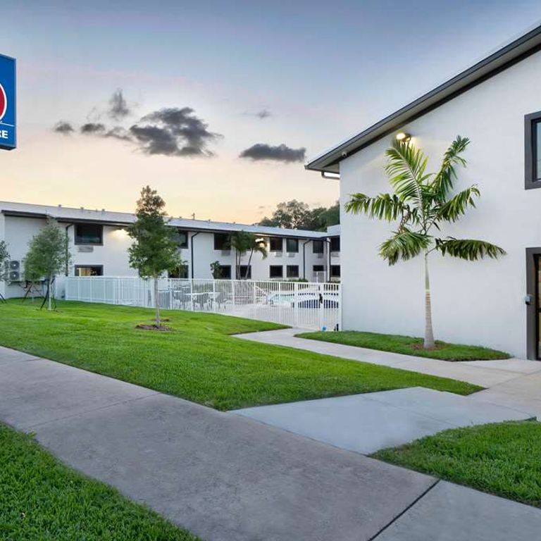 Motel 6 Ft Lauderdale
