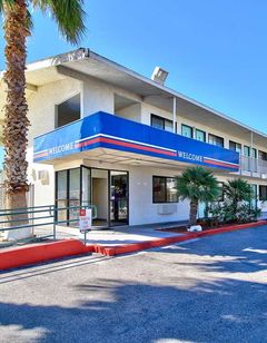 Motel 6 Nogales