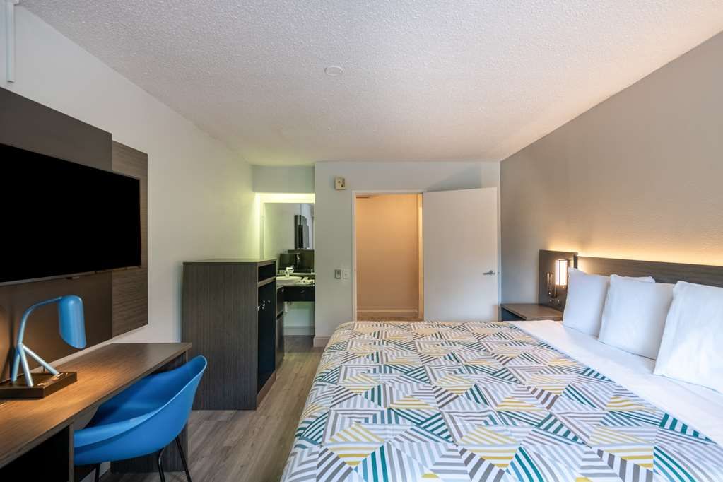 【ZP 】AUBERGE BIG CHARLOTTE ZP 】AUBERGE BIG CHARLOTTE ZP 】AUBERGE BIG CHARLOTTE L'Auberge