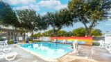 Motel 6 Del Rio Pool