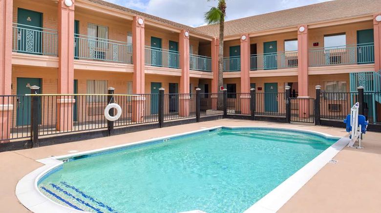 <b>Americas Best Value Inn Clute Lake Jacks Pool</b>. Images powered by <a href="https://iceportal.shijigroup.com/" title="IcePortal" target="_blank">IcePortal</a>.