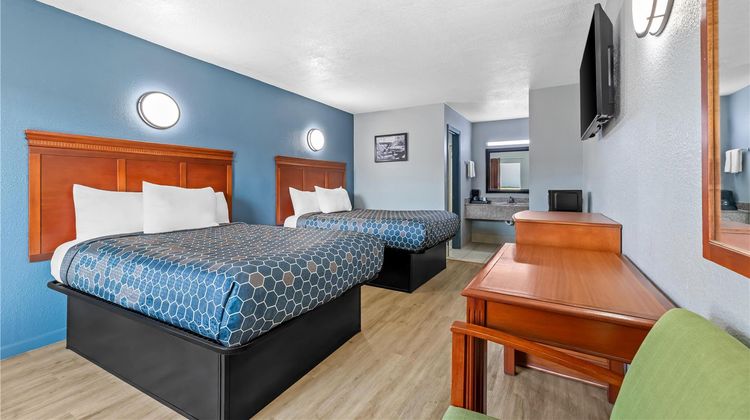 Americas Best Value Inn Indianola Room