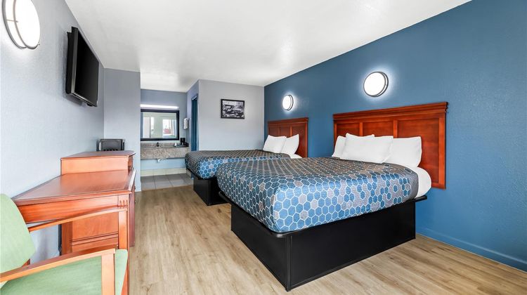 Americas Best Value Inn Indianola Room