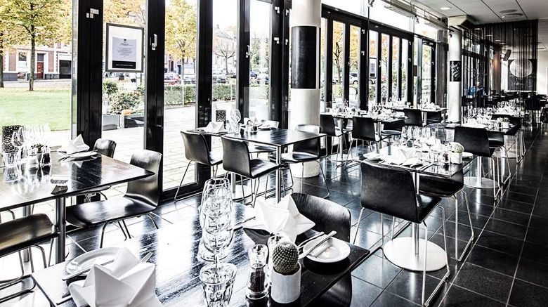 <b>Hotel Kolding Restaurant</b>. Images powered by <a href="https://iceportal.shijigroup.com/" title="IcePortal" target="_blank">IcePortal</a>.