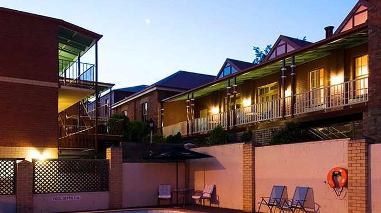 <b>Rydges Hotel Hobart Pool</b>. Images powered by <a href="https://iceportal.shijigroup.com/" title="IcePortal" target="_blank">IcePortal</a>.