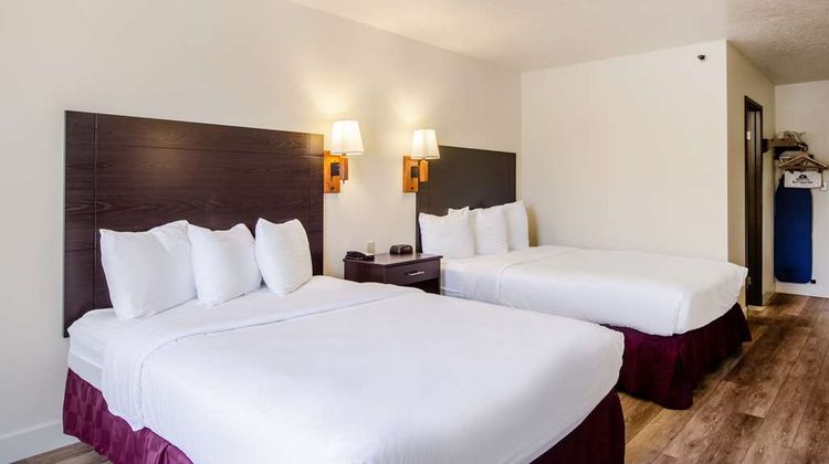 Americas Best Value Inn, Fort Collins Room