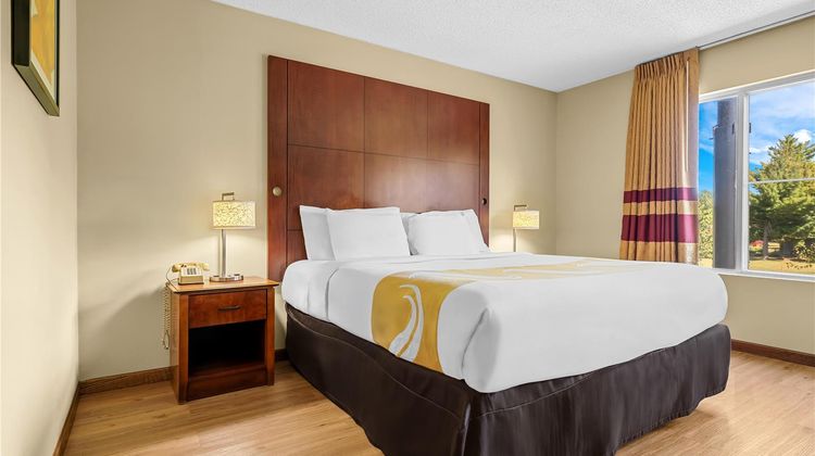 Americas Best Value Inn, Beardstown Suite