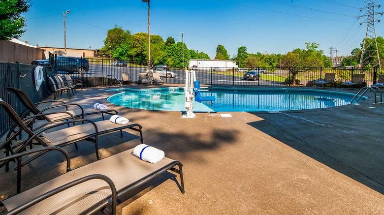 <b>Best Western Plus Hanes Mall Hotel Pool</b>. Images powered by <a href="https://iceportal.shijigroup.com/" title="IcePortal" target="_blank">IcePortal</a>.