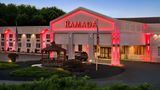 Ramada by Wyndham Whitehall/Allentown Exterior