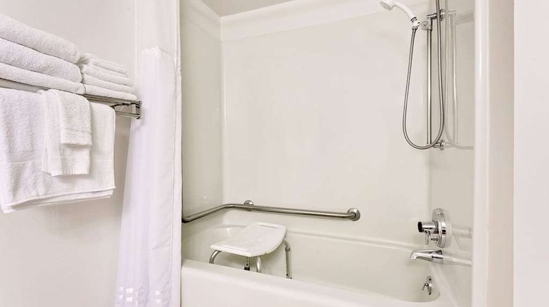 <b>Ramada Marquette Room</b>. Images powered by <a href="https://iceportal.shijigroup.com/" title="IcePortal" target="_blank">IcePortal</a>.