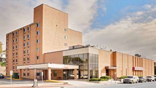 Ramada Marquette
