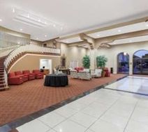 Ramada Fresno Near Cal State Lobby