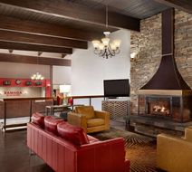 Ramada at Spokane Airport Lobby