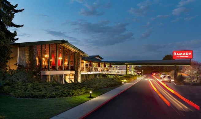Ramada at Spokane Airport Exterior