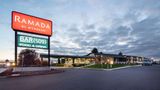 Ramada at Spokane Airport Exterior