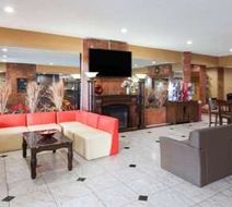 Ramada Newburgh/West Point Lobby