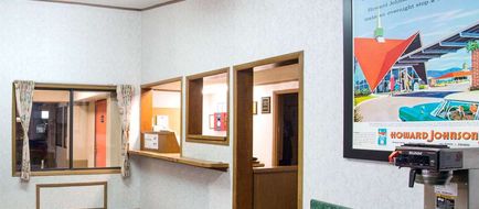 Howard Johnson Express Inn - Wilmington Lobby