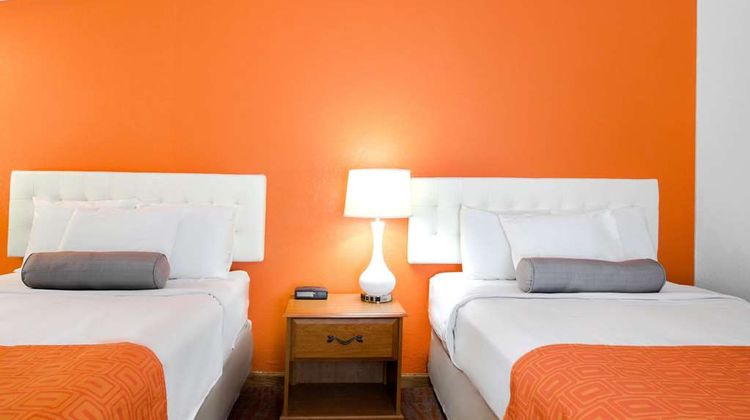 Howard Johnson Express Inn - Wilmington Room