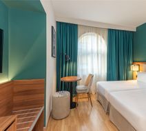 Hotel Elche Centro Affiliated by Melia Room