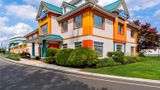 Howard Johnson Hotel - Toms River Exterior