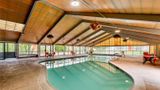 Howard Johnson Hotel - Toms River Pool