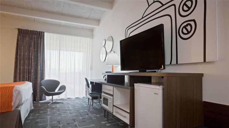 <b>Howard Johnson Hotel - Toms River Room</b>. Images powered by <a href="https://iceportal.shijigroup.com/" title="IcePortal" target="_blank">IcePortal</a>.
