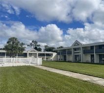 Days Inn Ocala North Exterior
