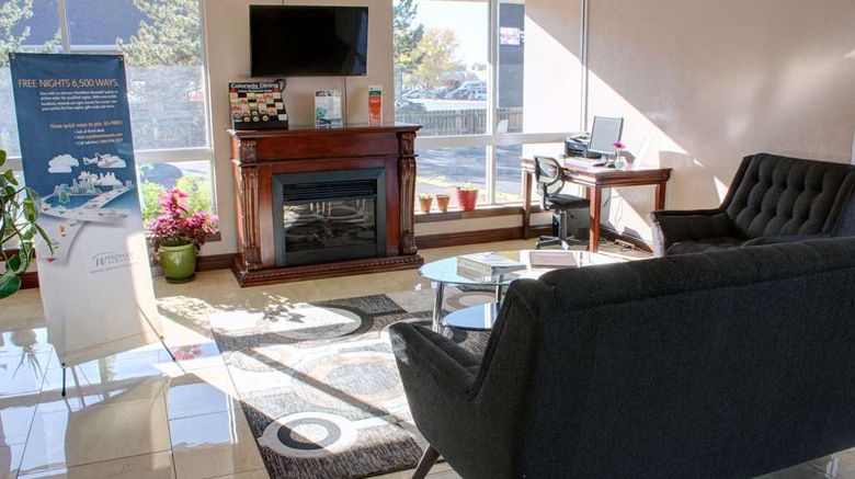 <b>Ramada by Wyndham Grand Junction Lobby</b>. Images powered by <a href="https://iceportal.shijigroup.com/" title="IcePortal" target="_blank">IcePortal</a>.