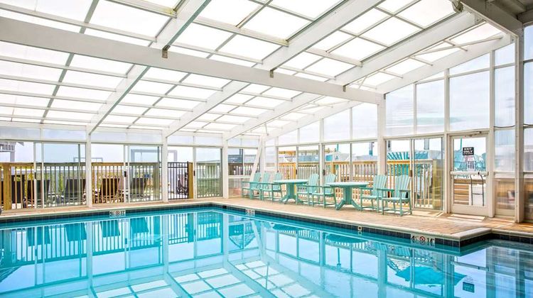 Ramada Plaza Nags Head Oceanfront Pool
