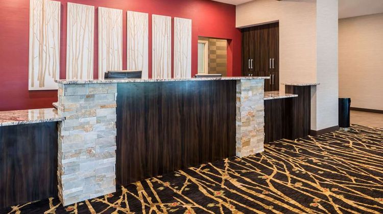 Ramada Grand Forks Lobby
