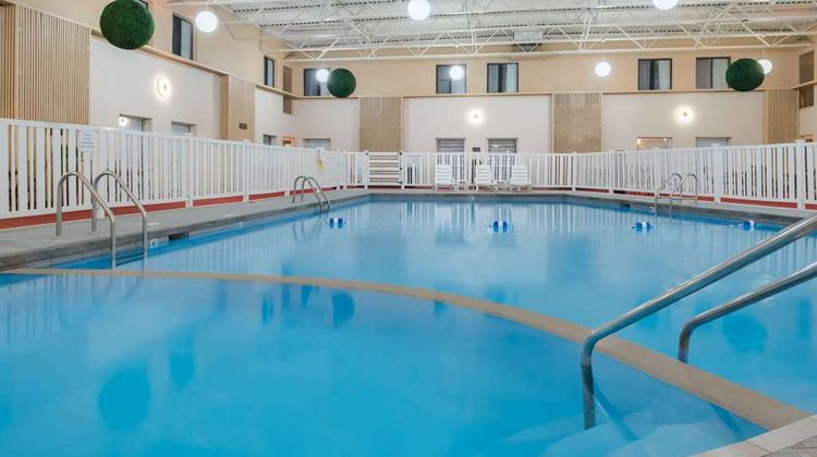 Ramada Grand Forks Pool