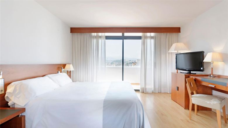 <b>Hotel Palma Bellver managed by Melia Room</b>. Images powered by <a href="https://iceportal.shijigroup.com/" title="IcePortal" target="_blank">IcePortal</a>.