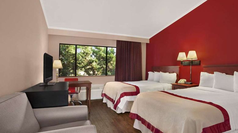 <b>Ramada Torrance Room</b>. Images powered by <a href="https://iceportal.shijigroup.com/" title="IcePortal" target="_blank">IcePortal</a>.