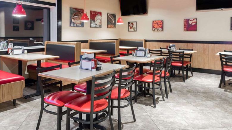 <b>Ramada Mountain Home Restaurant</b>. Images powered by <a href="https://iceportal.shijigroup.com/" title="IcePortal" target="_blank">IcePortal</a>.