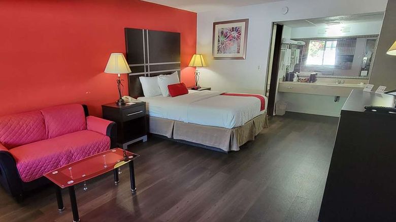<b>Ramada Mountain Home Room</b>. Images powered by <a href="https://iceportal.shijigroup.com/" title="IcePortal" target="_blank">IcePortal</a>.