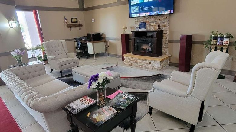 <b>Ramada Mountain Home Lobby</b>. Images powered by <a href="https://iceportal.shijigroup.com/" title="IcePortal" target="_blank">IcePortal</a>.