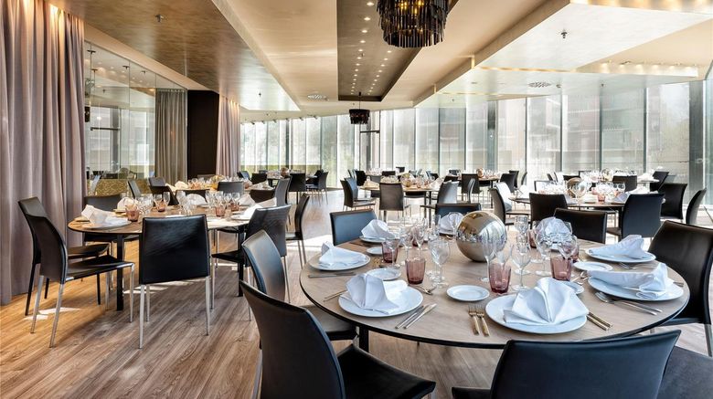 <b>Hotel Condal Mar, Affiliated by Melia Meeting</b>. Images powered by <a href="https://iceportal.shijigroup.com/" title="IcePortal" target="_blank">IcePortal</a>.
