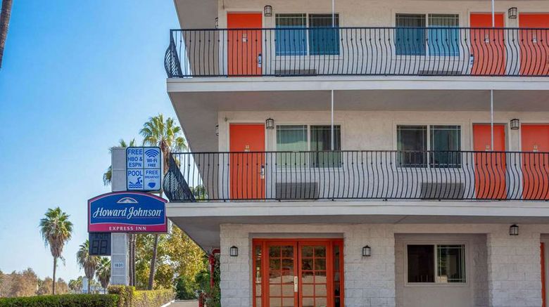 Howard Johnson  San Diego/Hotel Circle Exterior. Images powered by <a href="https://iceportal.shijigroup.com" target="_blank" rel="noopener">Ice Portal</a>.