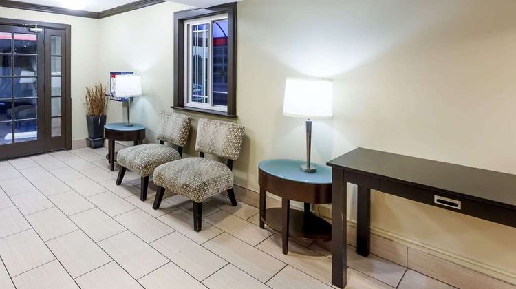 Howard Johnson  San Diego/Hotel Circle Lobby