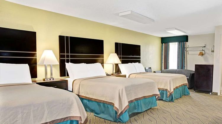 Howard Johnson Express  Houston Downtown Room