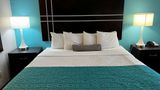 <b>Howard Johnson Express  Houston Downtown Room</b>. Images powered by <a href="https://iceportal.shijigroup.com/" title="IcePortal" target="_blank">IcePortal</a>.