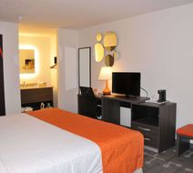 Howard Johnson Inn Florence Room